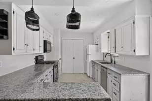 2403 Robin Cir, Denton, TX 76209 - Photo 12