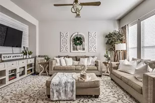 1132 Moonstone St, Carrollton, TX 75007 - Photo 6