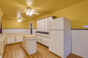 4536 County Rd 806, Cleburne, TX 76031 - Photo 20
