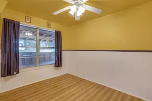 4536 County Rd 806, Cleburne, TX 76031 - Photo 16