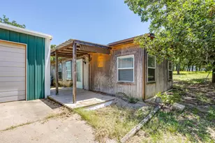 4536 County Rd 806, Cleburne, TX 76031 - Photo 30