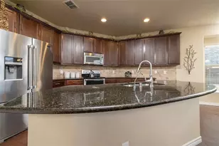 11625 Parade Dr, Frisco, TX 75036 - Photo 8