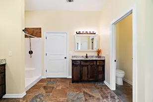 821 County Rd 43830, Paris, TX 75462 - Photo 16