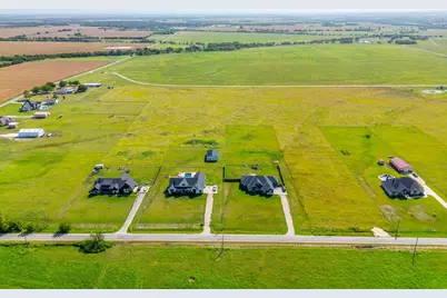 9729 County Road 408, Grandview, TX 76050 - Photo 4