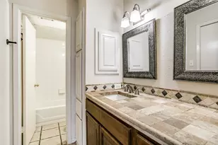 2621 Piedras, Irving, TX 75038 - Photo 10