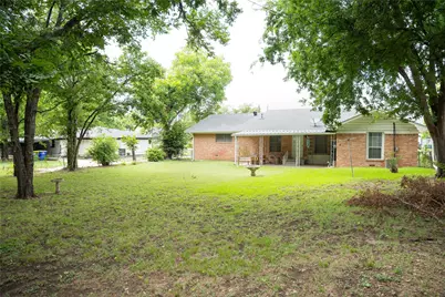 1016 E Franklin Street, Hillsboro, TX 76645 - Photo 8