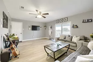 216 N Prairie View Rd, Crowley, TX 76036 - Photo 6