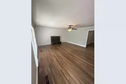 1100 S Trade Days Boulevard, Canton, TX 75103 - Photo 6