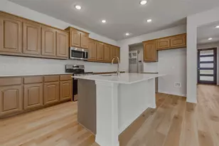 1337 Frio Dr, Springtown, TX 76082 - Photo 10
