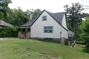 1408 W Main St, Denison, TX 75020 - Photo 2