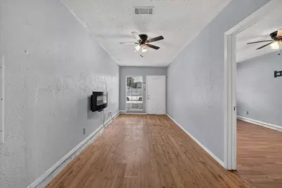 210 Nettletree Street, Arlington, TX 76018 - Photo 8