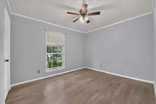 210 Nettletree St, Arlington, TX 76018 - Photo 14