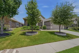 2419 Thayne Dr, Anna, TX 75409 - Photo 2