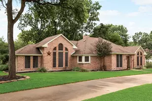 602 Creek View Cir, Ovilla, TX 75154 - Photo 6