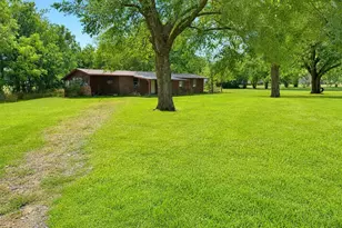 34270 State Hwy 64, Wills Point, TX 75169 - Photo 2