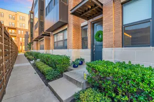 1118 S Adams St, Fort Worth, TX 76104 - Photo 2