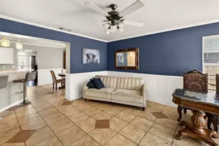 2272 Bresee Dr, Carrollton, TX 75010 - Photo 6
