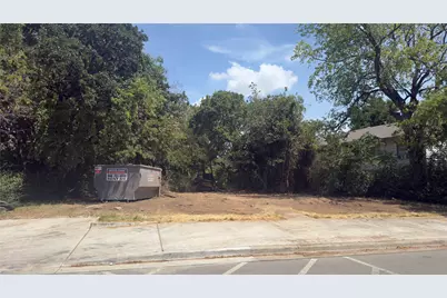 700 W Sycamore Street, Denton, TX 76201 - Photo 2
