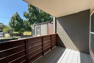 2833 Kings Rd, Dallas, TX 75219 - Photo 18