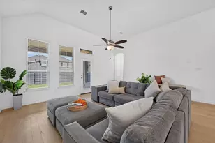 533 Cedarwood St, Little Elm, TX 76227 - Photo 14