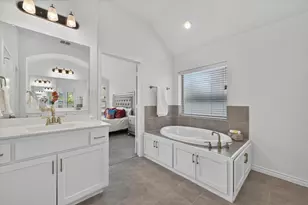 533 Cedarwood St, Little Elm, TX 76227 - Photo 18