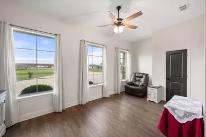 170 Grays Creek Circle, Ennis, TX 75119 - Photo 6