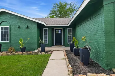526 Village Drive, Lewisville, TX 75067 - Photo 2