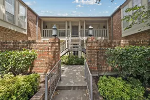 15922 Club Crest Dr, Dallas, TX 75248 - Photo 2