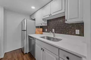 15922 Club Crest Dr, Dallas, TX 75248 - Photo 4