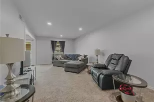 15922 Club Crest Dr, Dallas, TX 75248 - Photo 10