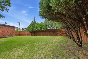 2903 Winterberry Dr, Carrollton, TX 75007 - Photo 24