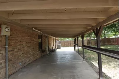 1414 W Torrey Street, Granbury, TX 76048 - Photo 22