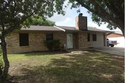 1414 W Torrey Street, Granbury, TX 76048 - Photo 2