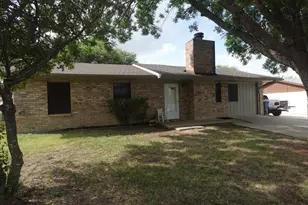 1414 W Torrey St, Granbury, TX 76048 - Photo 2