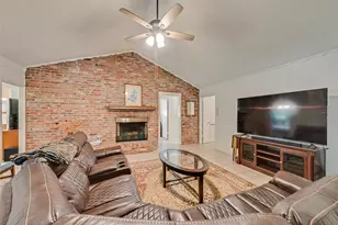 1308 Prelude Dr, Fort Worth, TX 76134 - Photo 6
