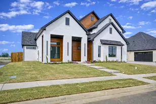 2008 Nichole Blvd, Pottsboro, TX 75076 - Photo 2