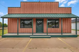 1214 Mineral Wells Hwy, Weatherford, TX 76086 - Photo 1
