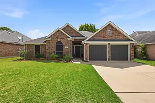6429 Windwood Ct, Fort Worth, TX 76132 - Photo 2