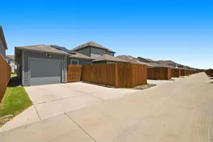 3020 Pecan Farm Ln, Fort Worth, TX 76140 - Photo 22