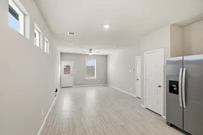 3020 Pecan Farm Lane, Fort Worth, TX 76140 - Photo 6