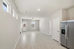 3020 Pecan Farm Ln, Fort Worth, TX 76140 - Photo 6