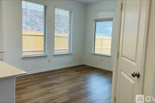 10029 Little Tree Ln, Fort Worth, TX 76179 - Photo 6