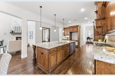 4664 Maverick Way, Carrollton, TX 75010 - Photo 14