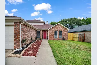 617 Oak View Court, Azle, TX 76020 - Photo 4