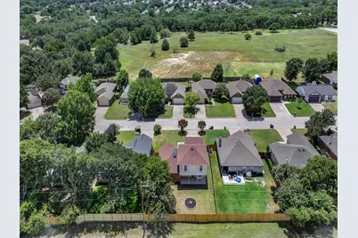 617 Oak View Court, Azle, TX 76020 - Photo 34