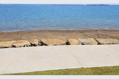 196 Johnston Lane, Runaway Bay, TX 76426 - Photo 2