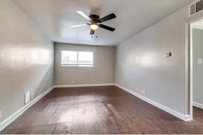 4915 Reiger Avenue #D, Dallas, TX 75214 - Photo 2