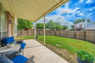 801 Cobblestone Dr, Lewisville, TX 75067 - Photo 36