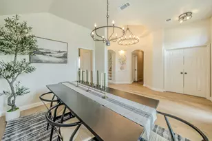 801 Cobblestone Dr, Lewisville, TX 75067 - Photo 12