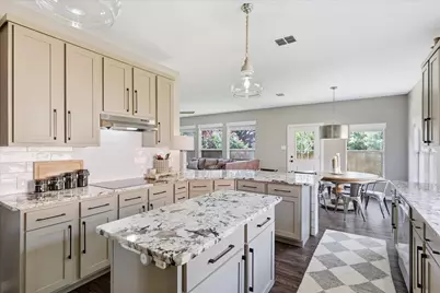 217 Patricia Lane, Highland Village, TX 75077 - Photo 10